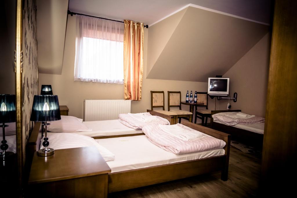 Pensjonat Nad Zalewem Hotel Stare Miasto  Quarto foto